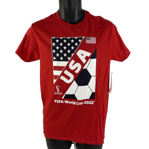 New Mens FIFA World Cup 2022 USA Team Soccer Football T-Shirt Sz S NWT Red - Picture 1 of 7